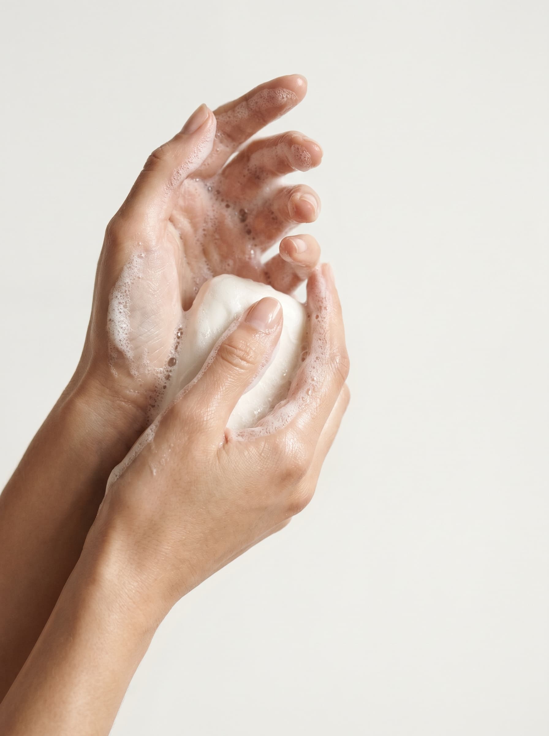 How to use Ubtan Skin Bar